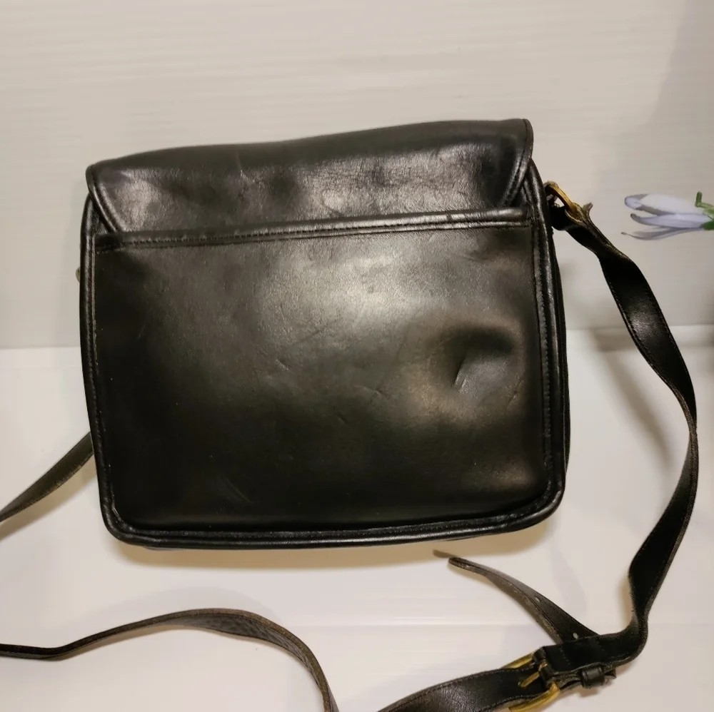 Vintage 90s Coach Tribeca Flap Bag #9092 made in USA in Black